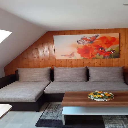 Apartment Familienspass In Lichtenhain, Cleaning Included Lichtenhain (Sebnitz)