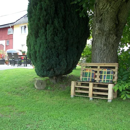 Apartment Familienspass In Lichtenhain, Cleaning Included *
